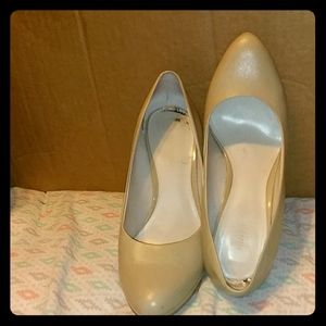 Nine west pumps
